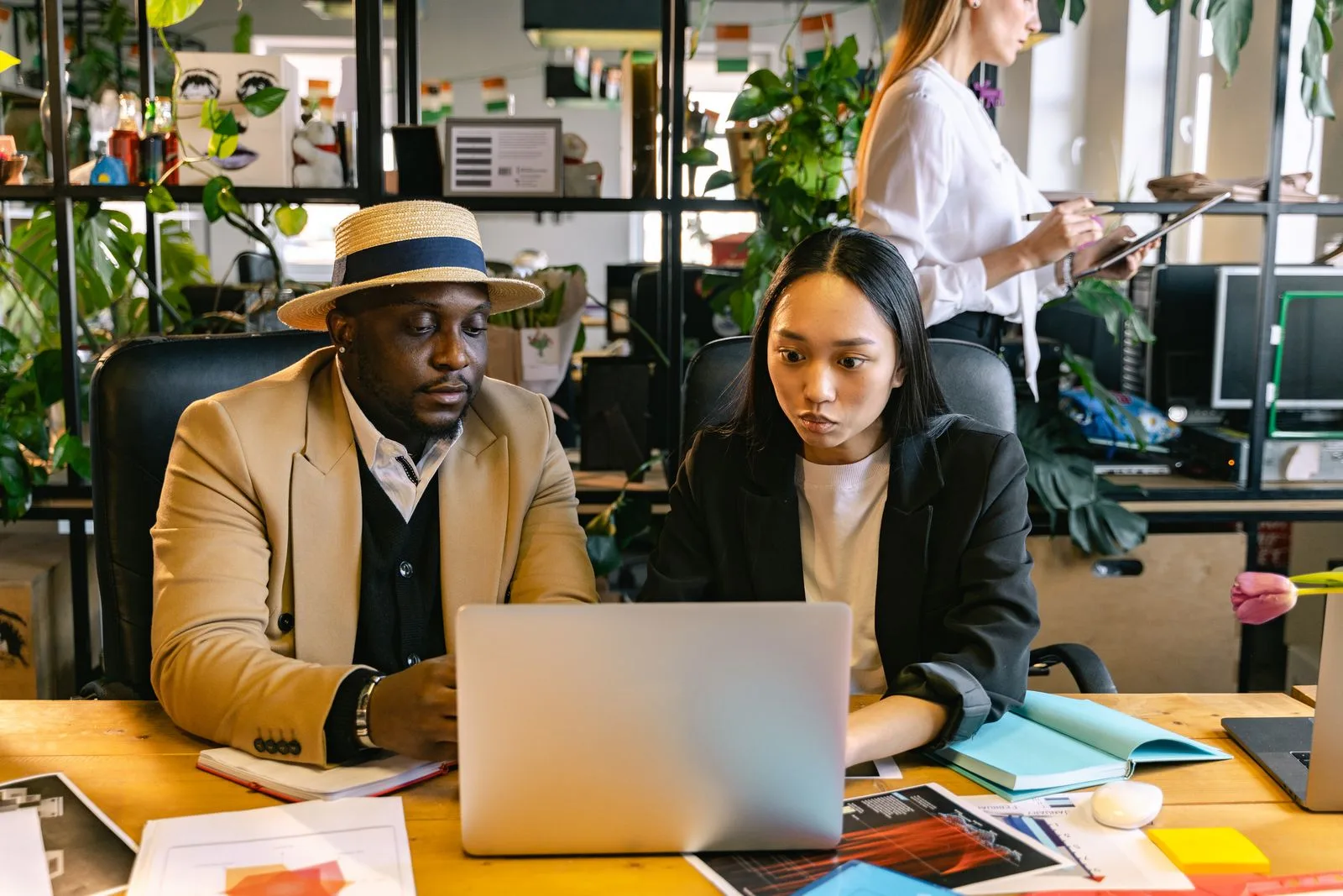 Creative marketing team working together